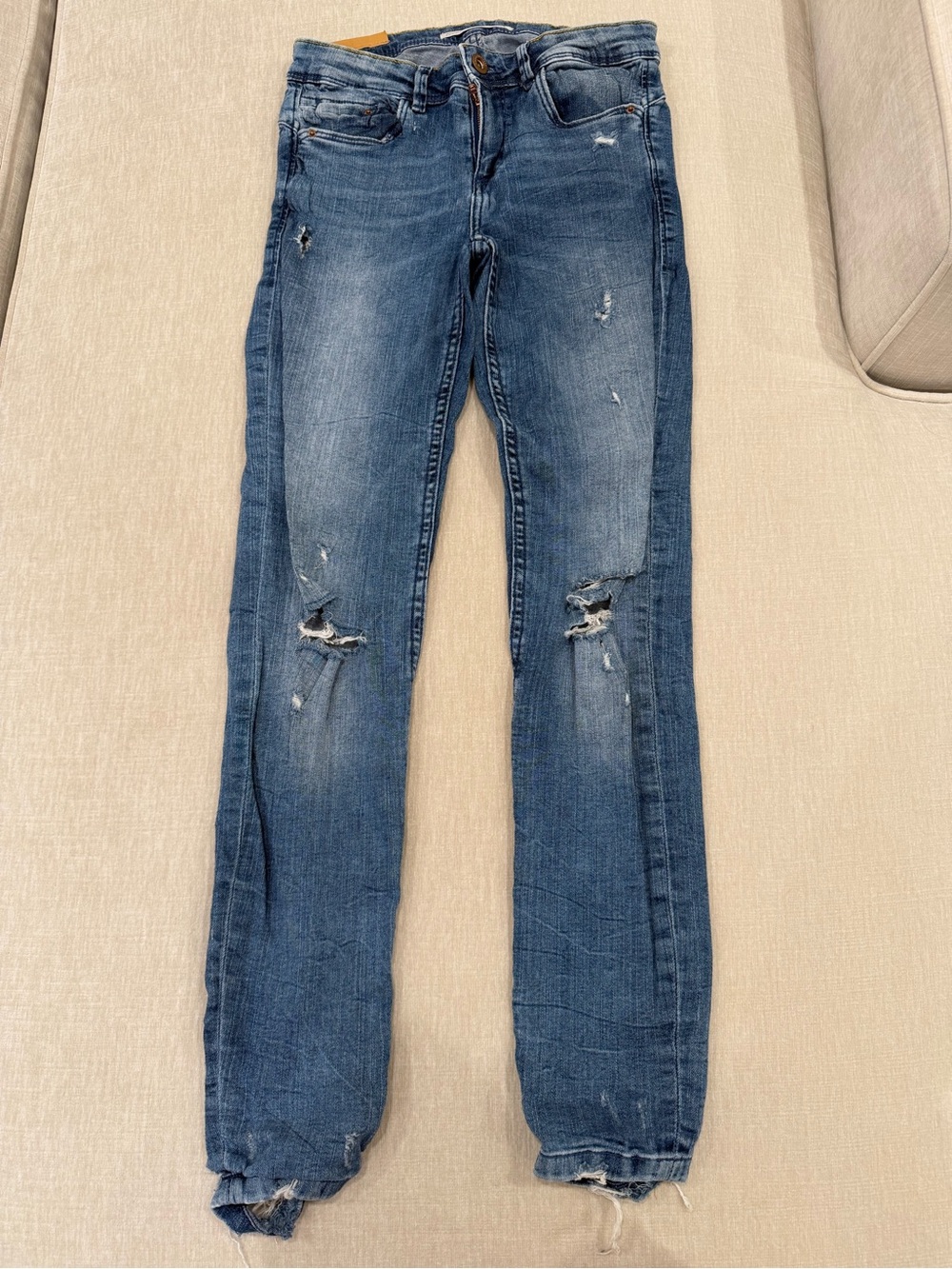 Women’s Distressed Blue Skinny Jeans